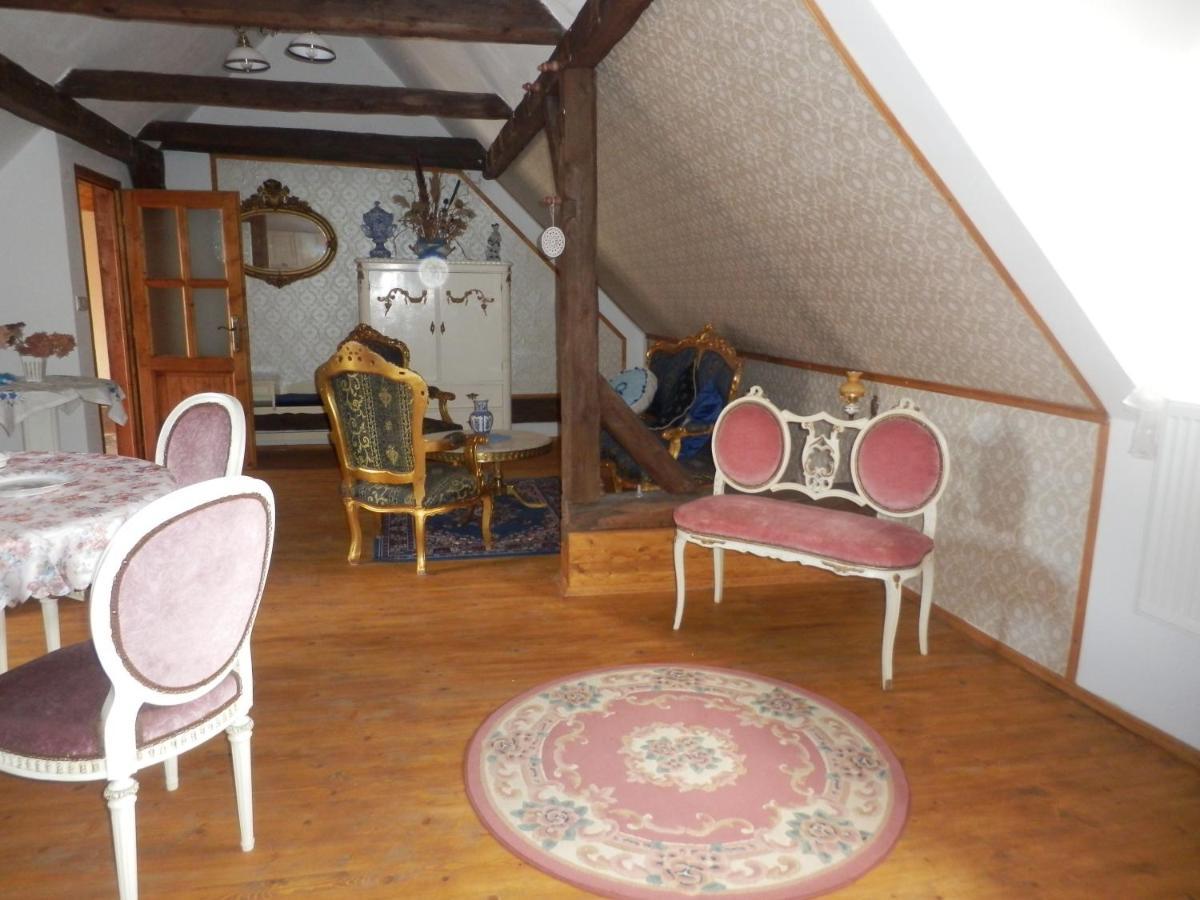 Zamecek Zdiky - Zamecky Apartman Bujanov Экстерьер фото