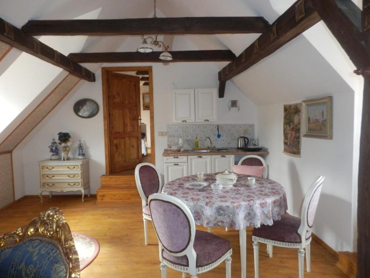Zamecek Zdiky - Zamecky Apartman Bujanov Экстерьер фото